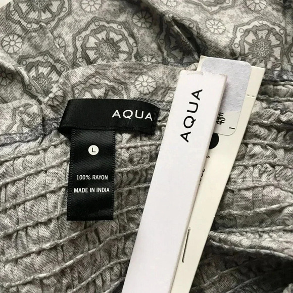 AQUA Medallion Strapless Smocked Tube Top NWT LARGE - Picture 6 of 10